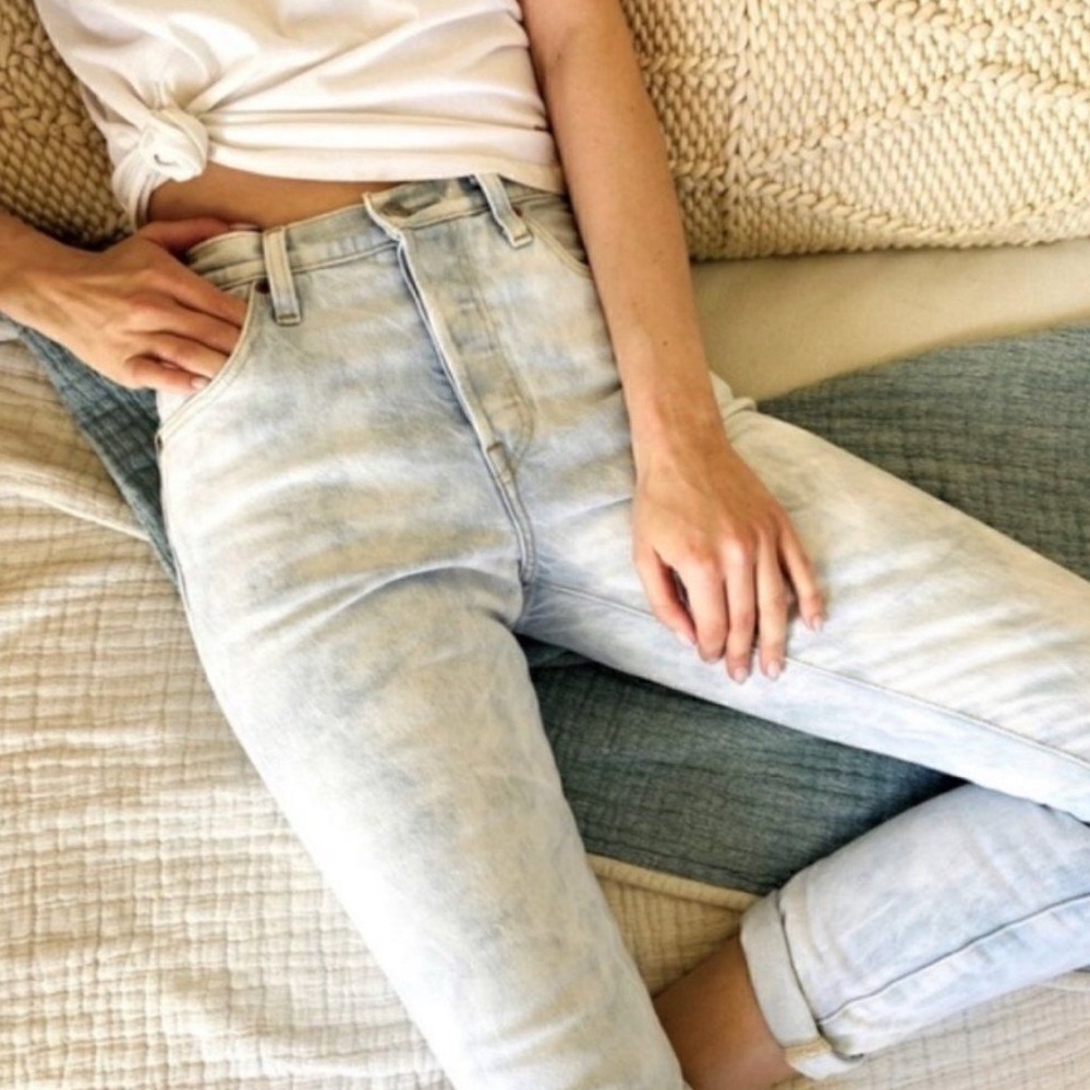 Levi's Light Blue High Rise Women Jeans